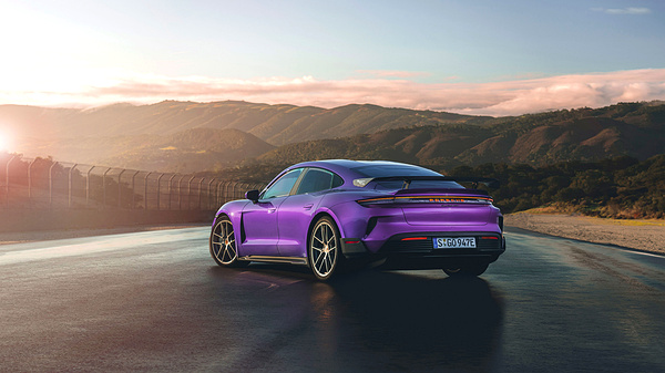 Porsche Taycan Turbo GT exterior view