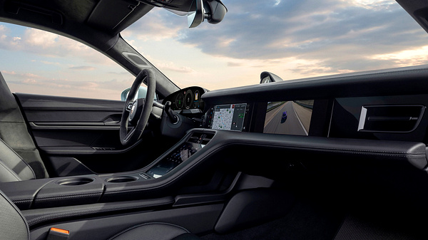 Porsche Taycan Turbo GT screens view