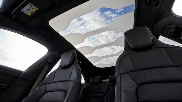 Porsche Taycan Turbo S Cross Turismo roof view