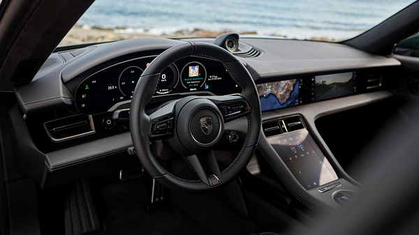 Porsche Taycan Turbo S Cross Turismo screens view