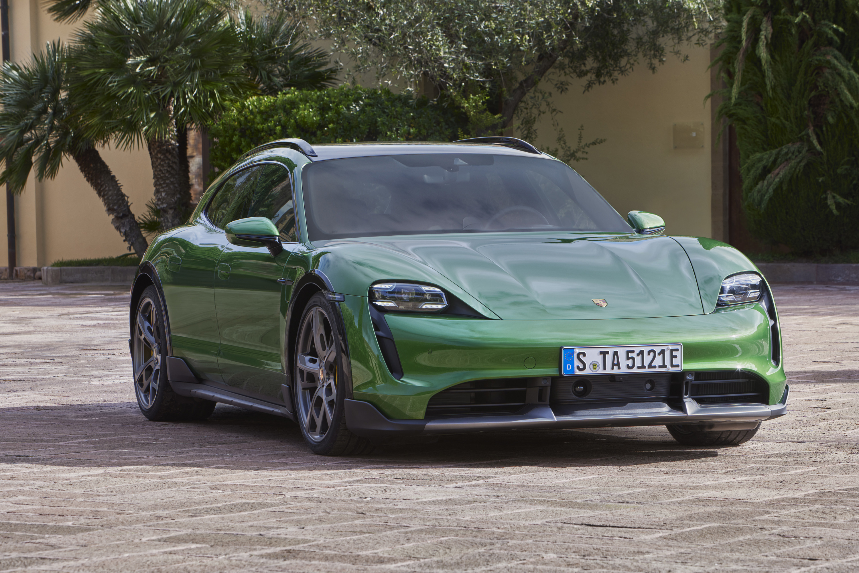 Porsche Taycan Turbo S Cross Turismo (GEN1) electric vehicle variant