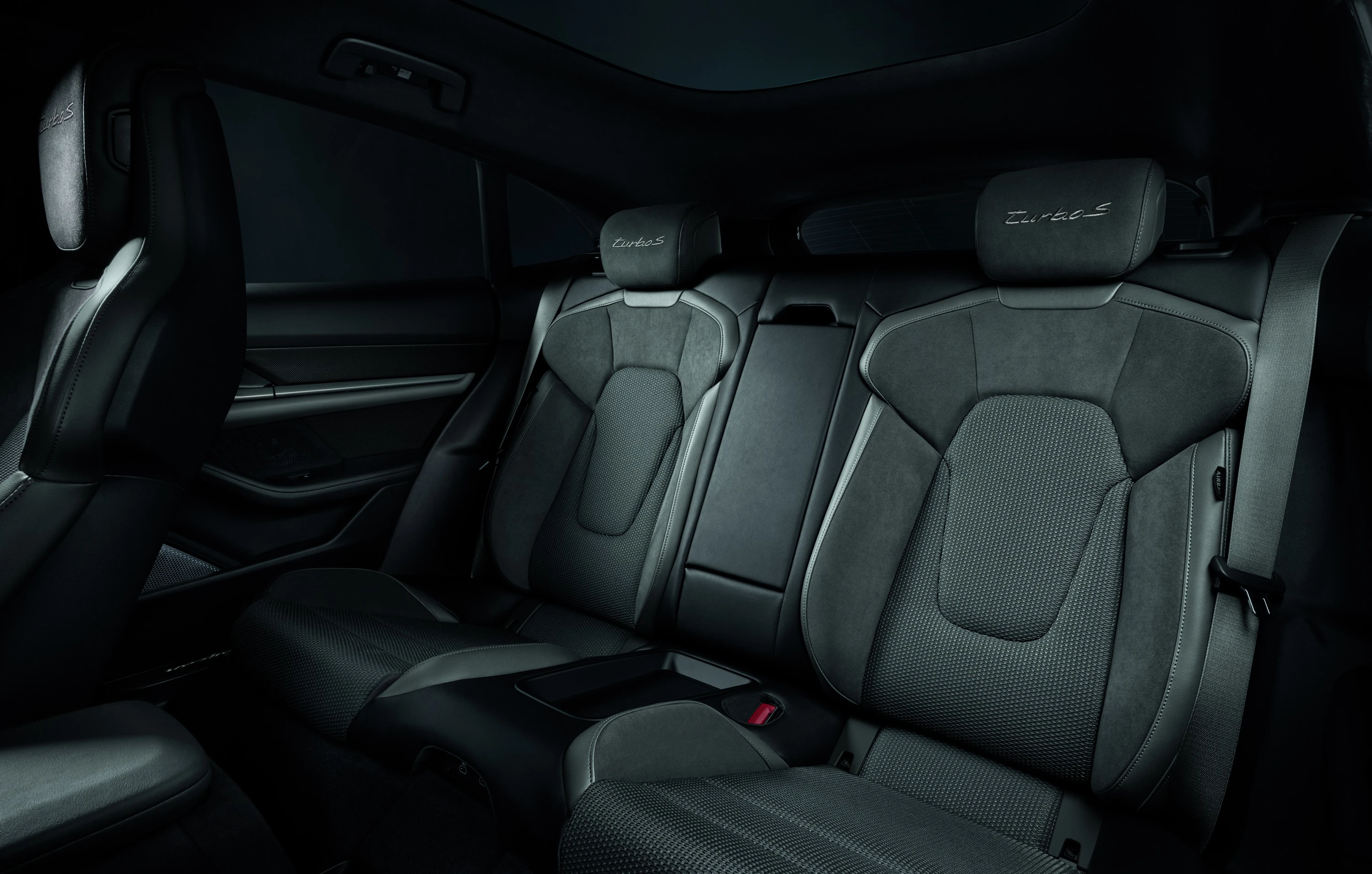 Porsche Taycan Turbo S Sport Turismo secondrowseats view