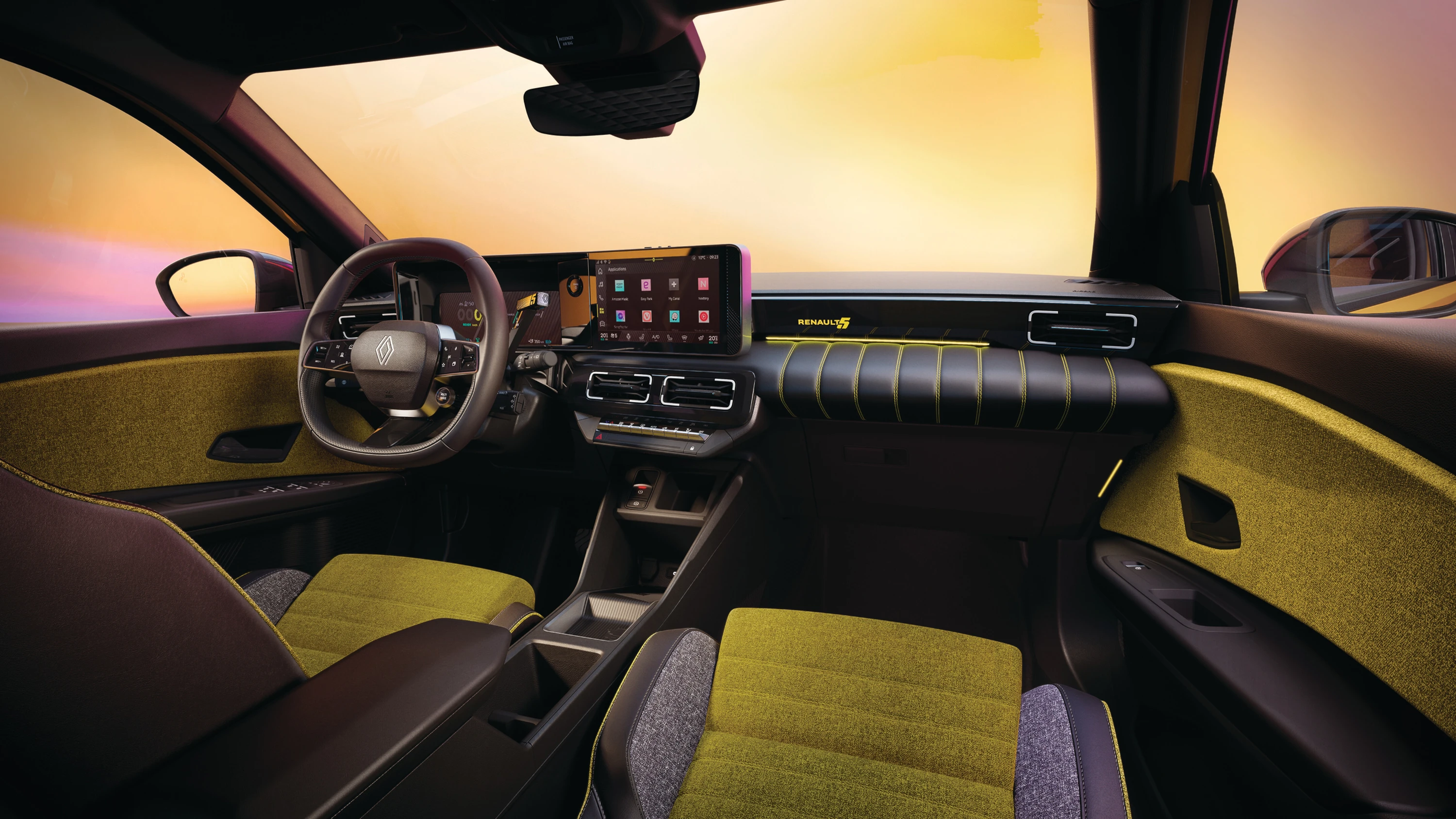 Renault 5 E-Tech 40kWh 120hp interior view