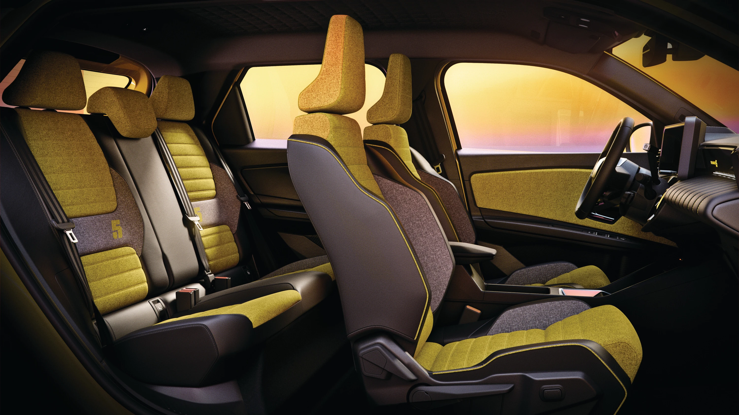 Renault 5 E-Tech 52kWh 150hp seats view