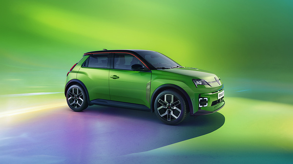 Renault 5 E-Tech 52kWh 150hp exterior view