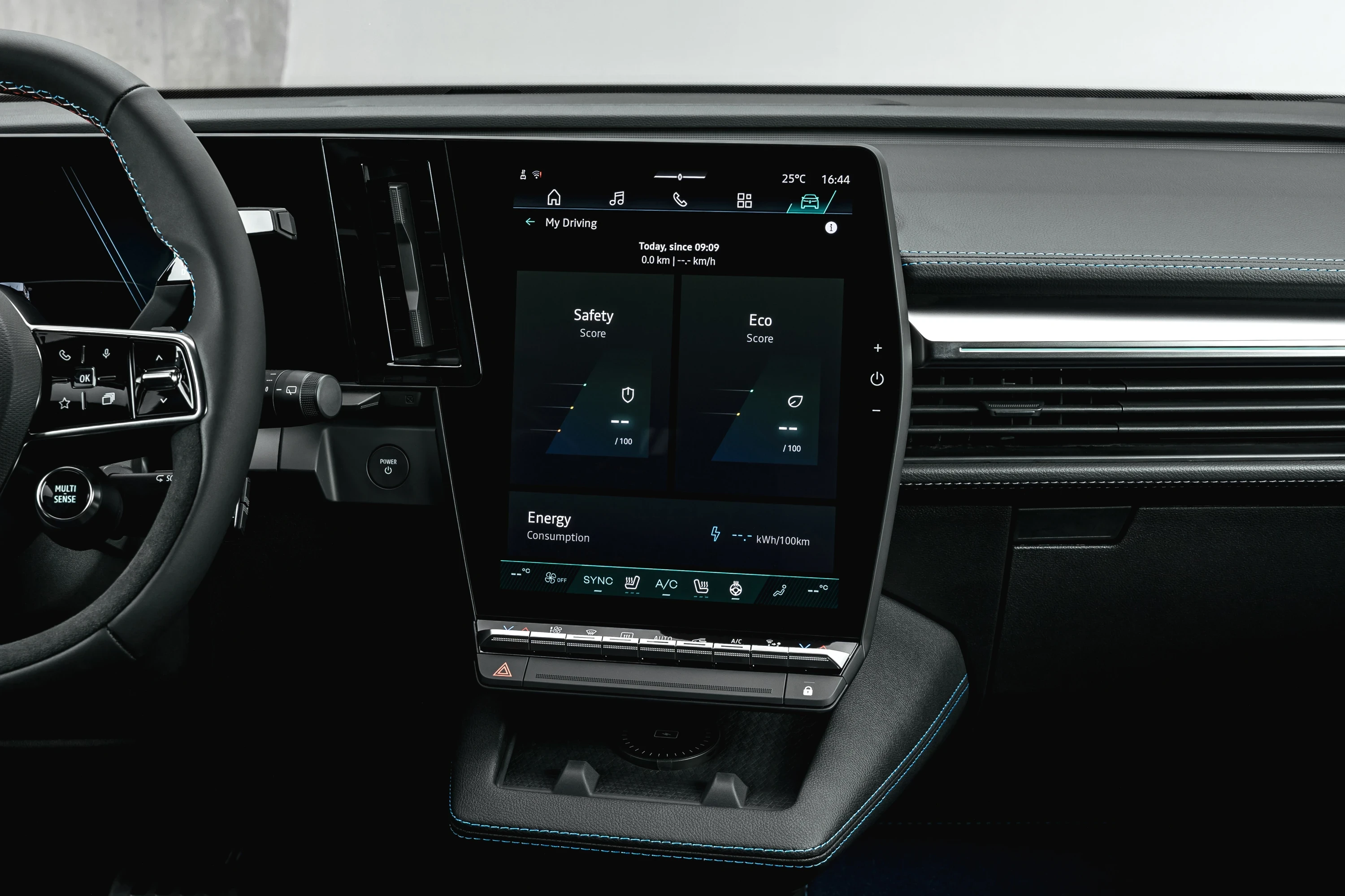 Renault Megane E-Tech 67 kWh screens view