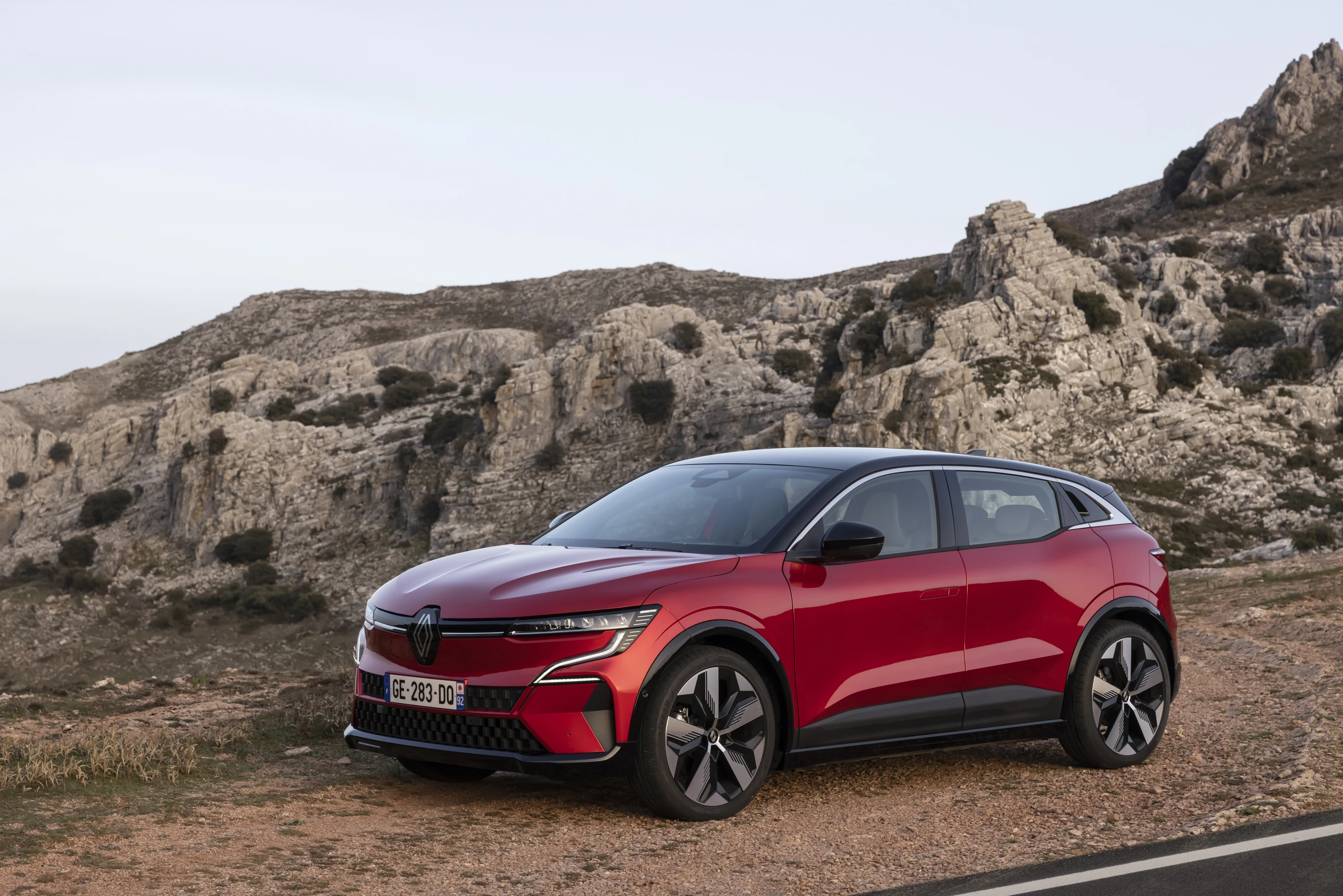 Renault Megane E-Tech Techno exterior view