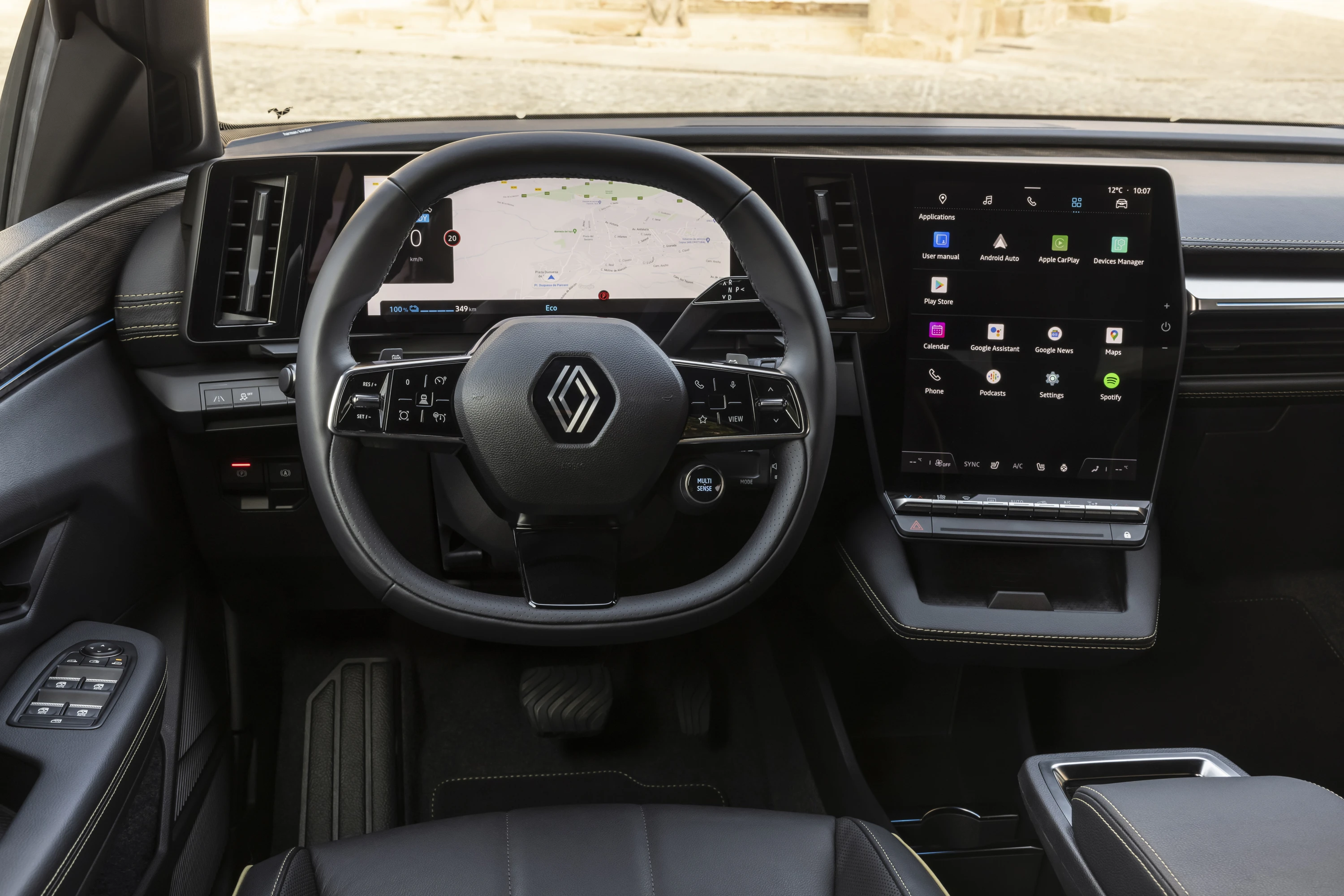 Renault Megane E-Tech Techno screens view