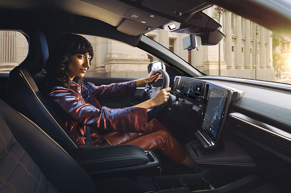 Renault Megane E-Tech Techno interior view