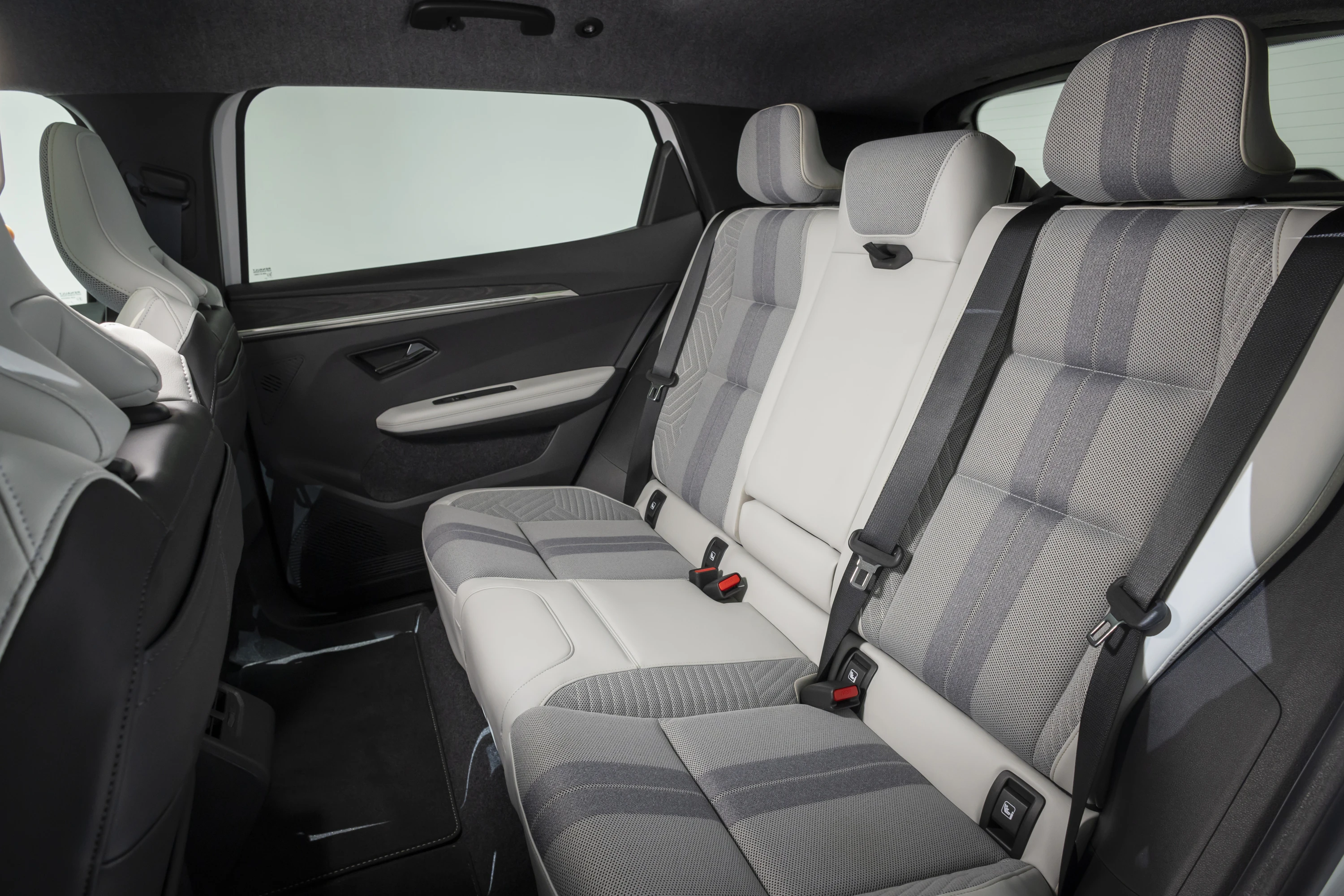 Renault Scenic E-Tech electric secondrowseats view