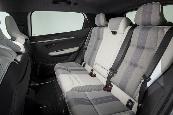 Renault Scenic E-Tech electric secondrowseats view