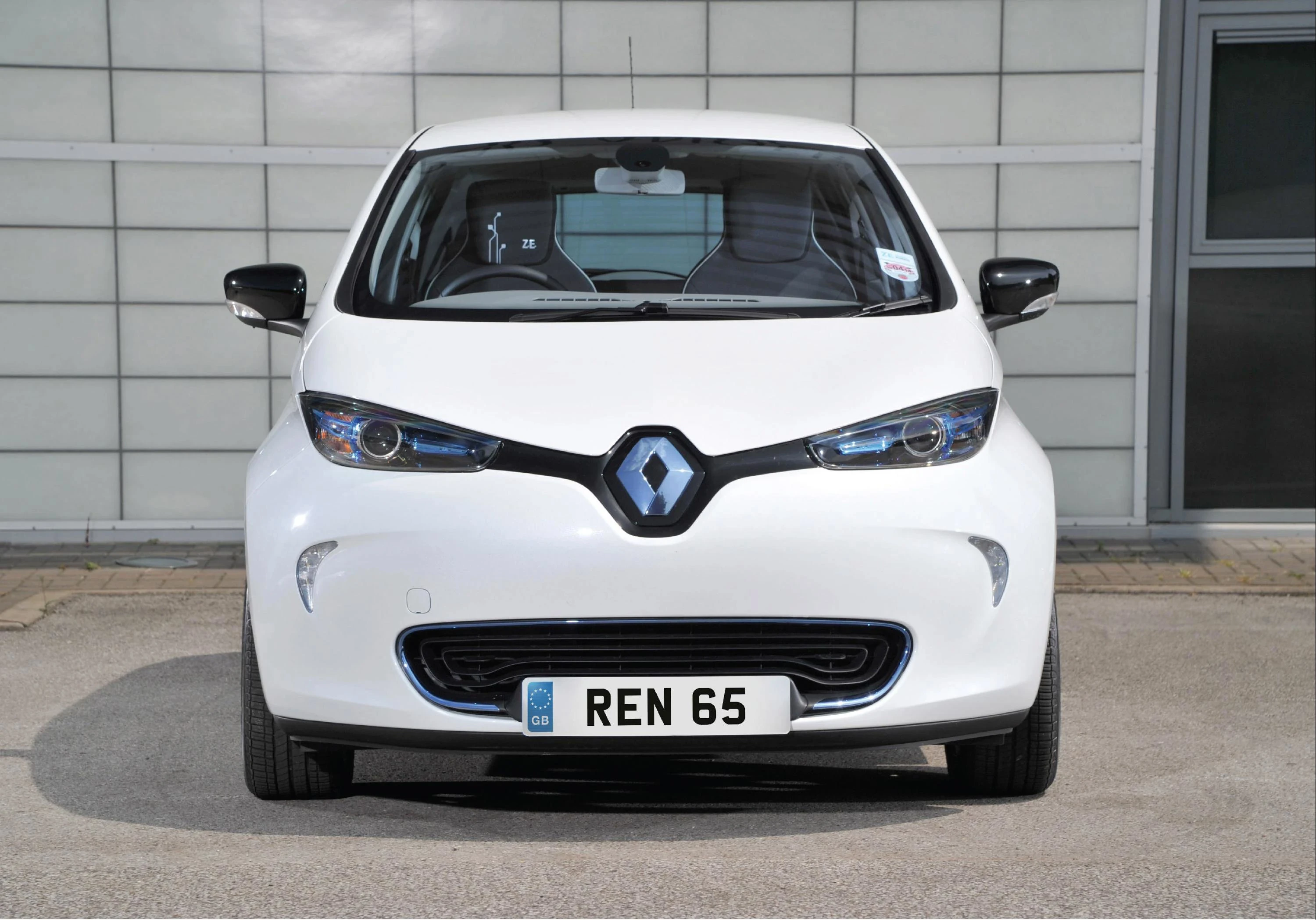Renault ZOE Q90 exterior view