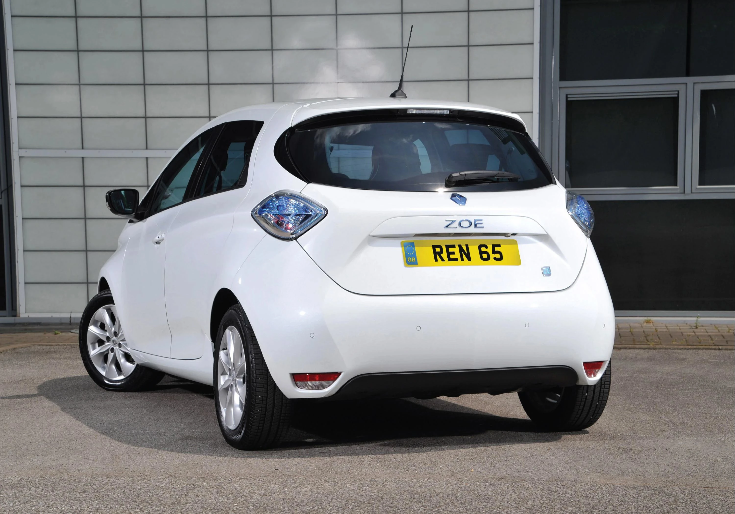Renault ZOE Q90 exterior view