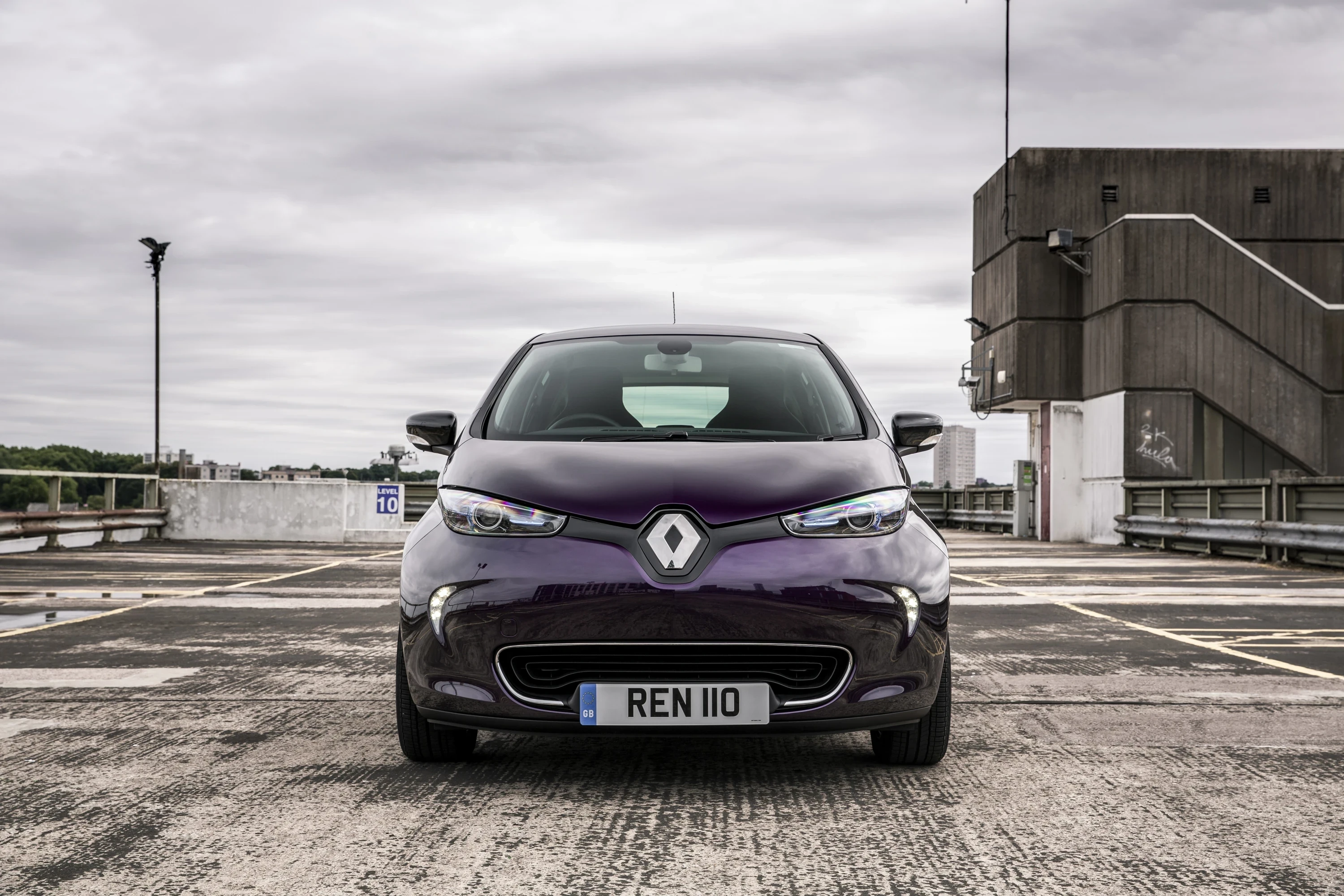 Renault ZOE R110 ZE50 exterior view
