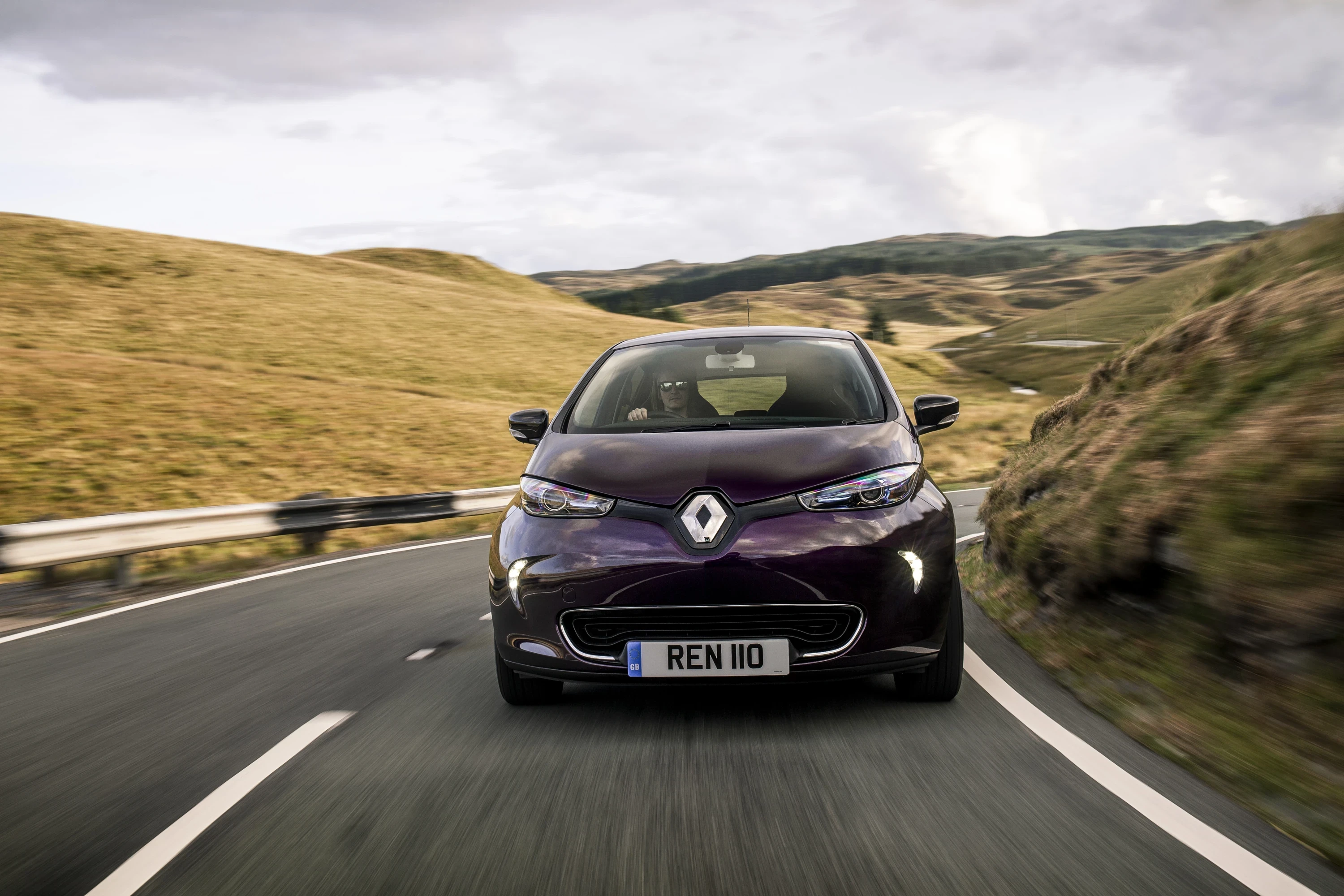 Renault ZOE R90 exterior view