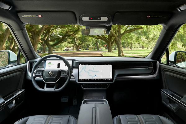 Rivian R1S Tri-motor AWD MP interior view