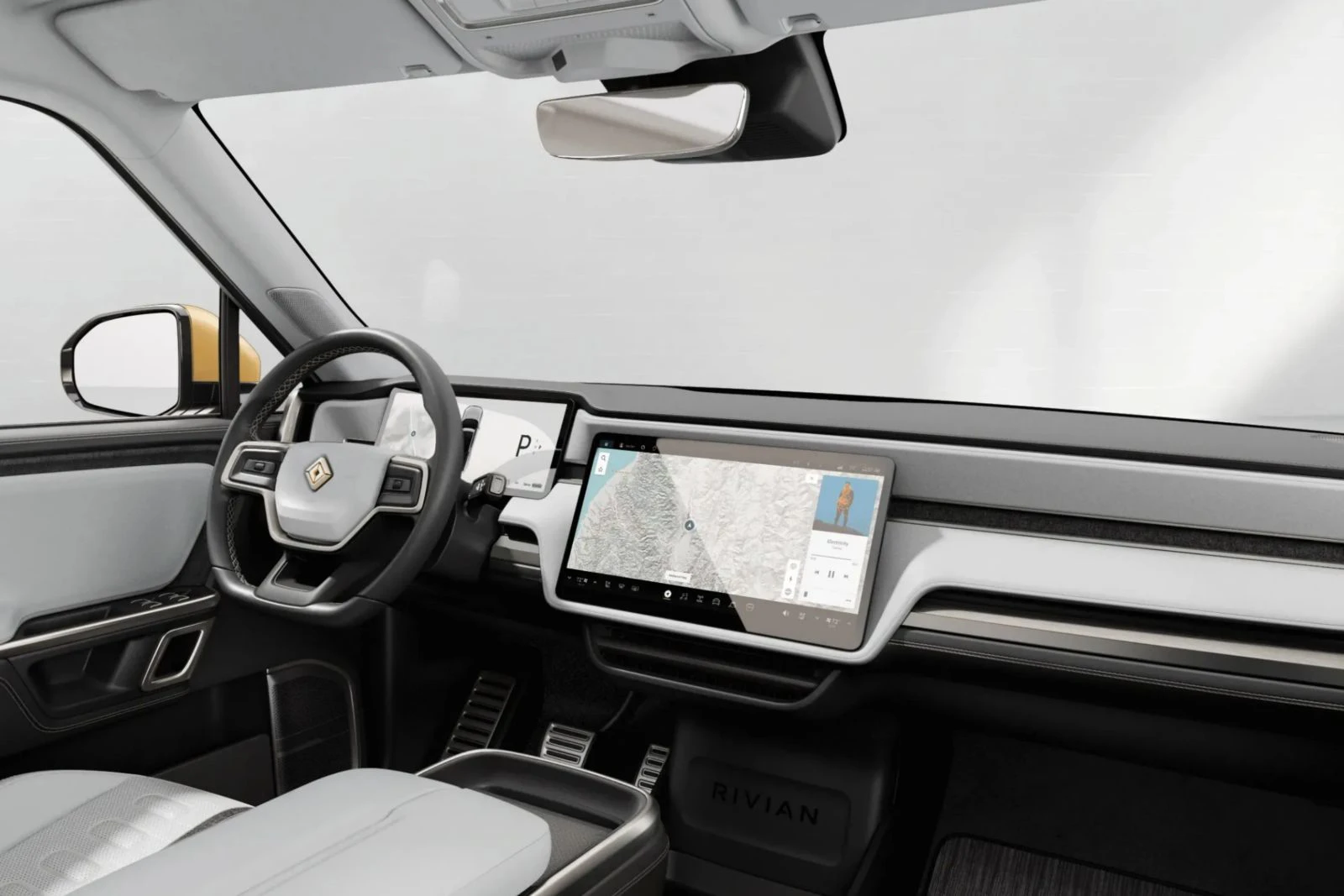 Rivian R1T Quad-Motor AWD screens view