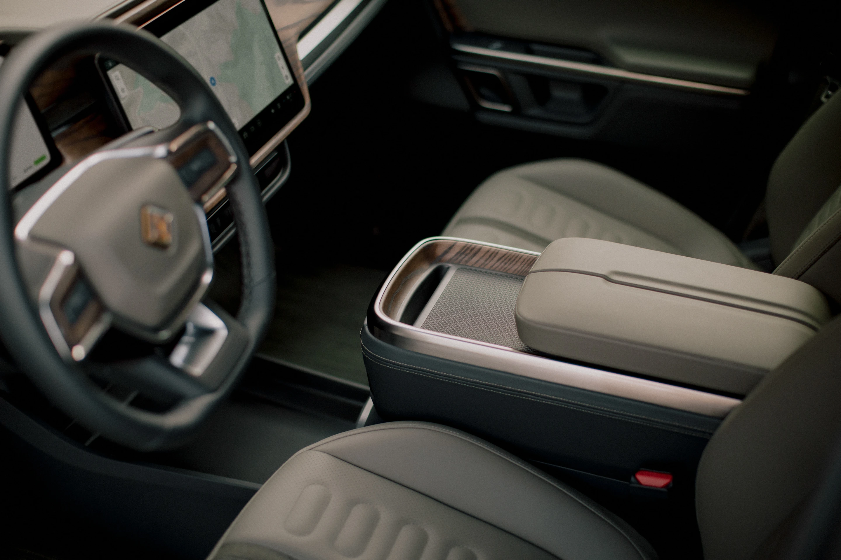 Rivian R1T Quad-Motor AWD interior view