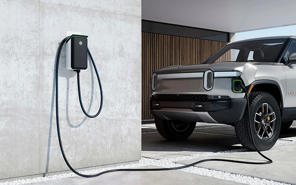 Rivian R1T Quad-Motor AWD charging view