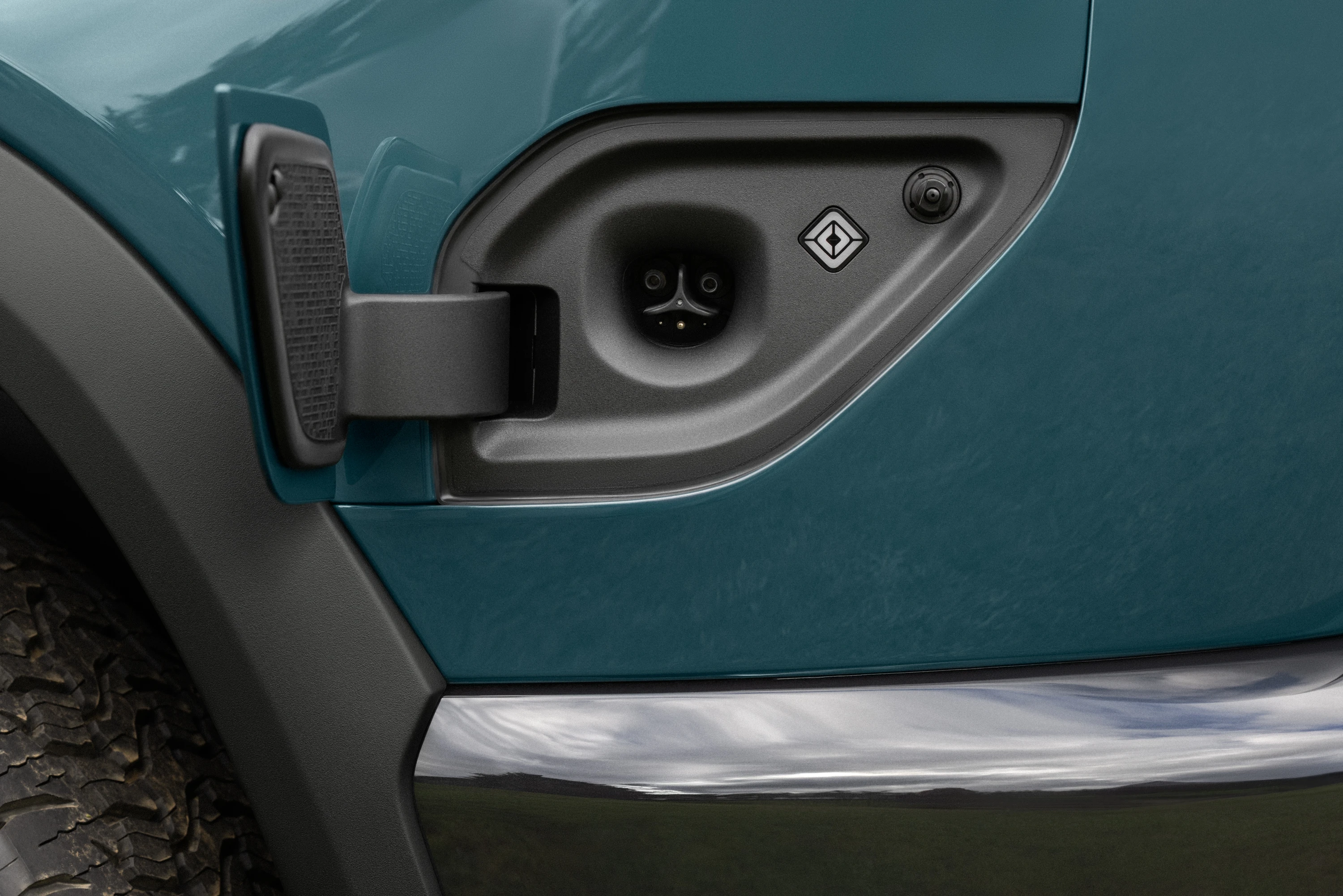Rivian R2 Dual-Motor AWD chargport view