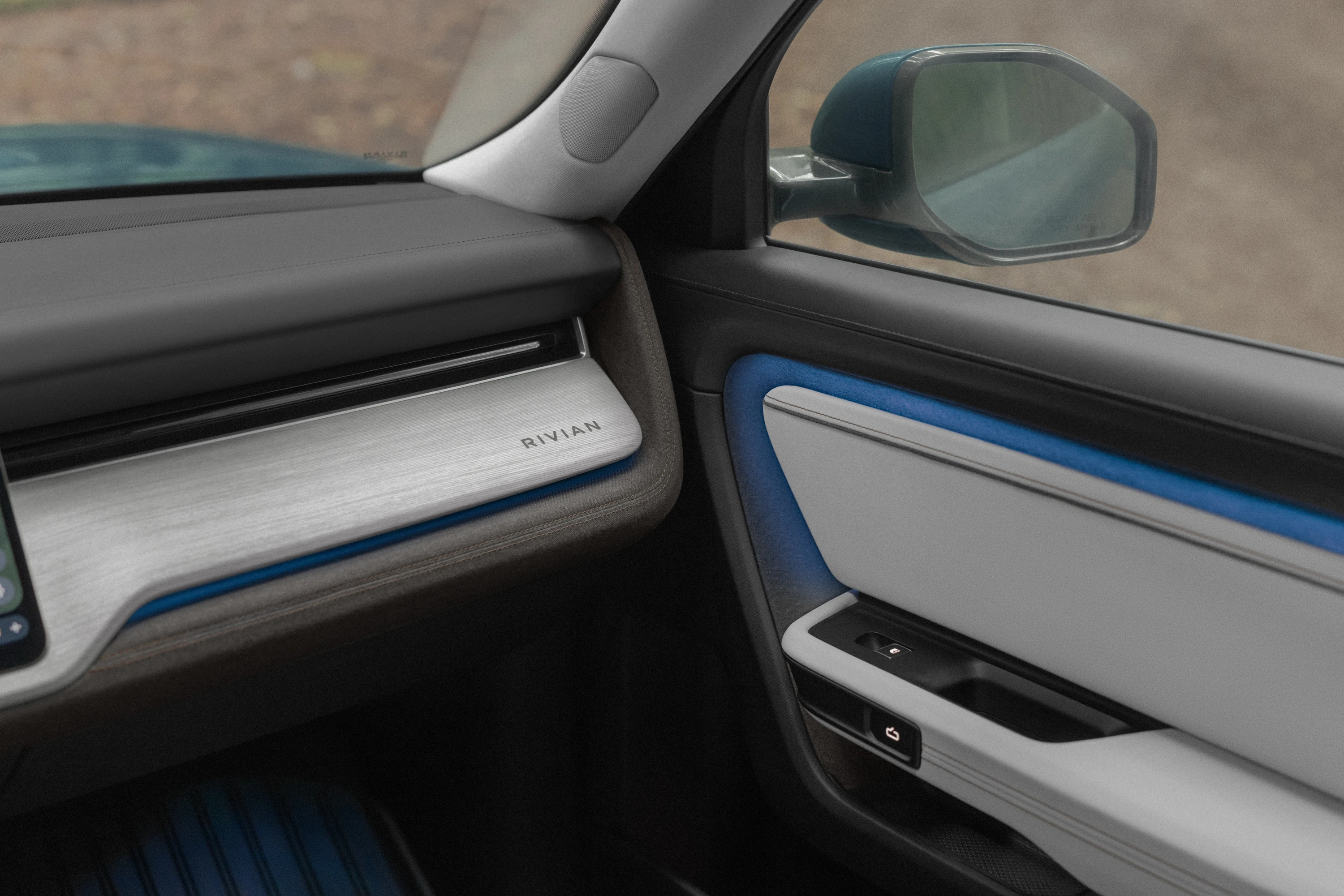 Rivian R2 Dual-Motor AWD Performance details view