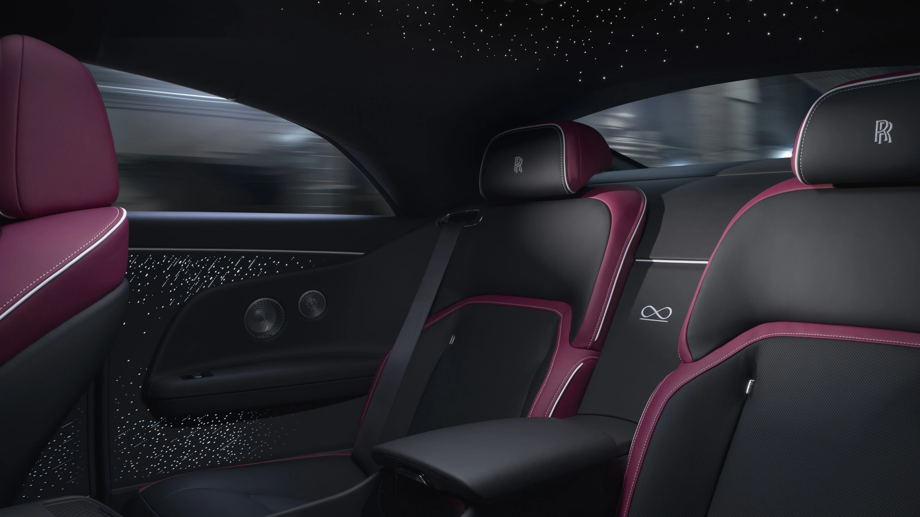 Rolls-Royce Spectre Black Badge secondrowseats view