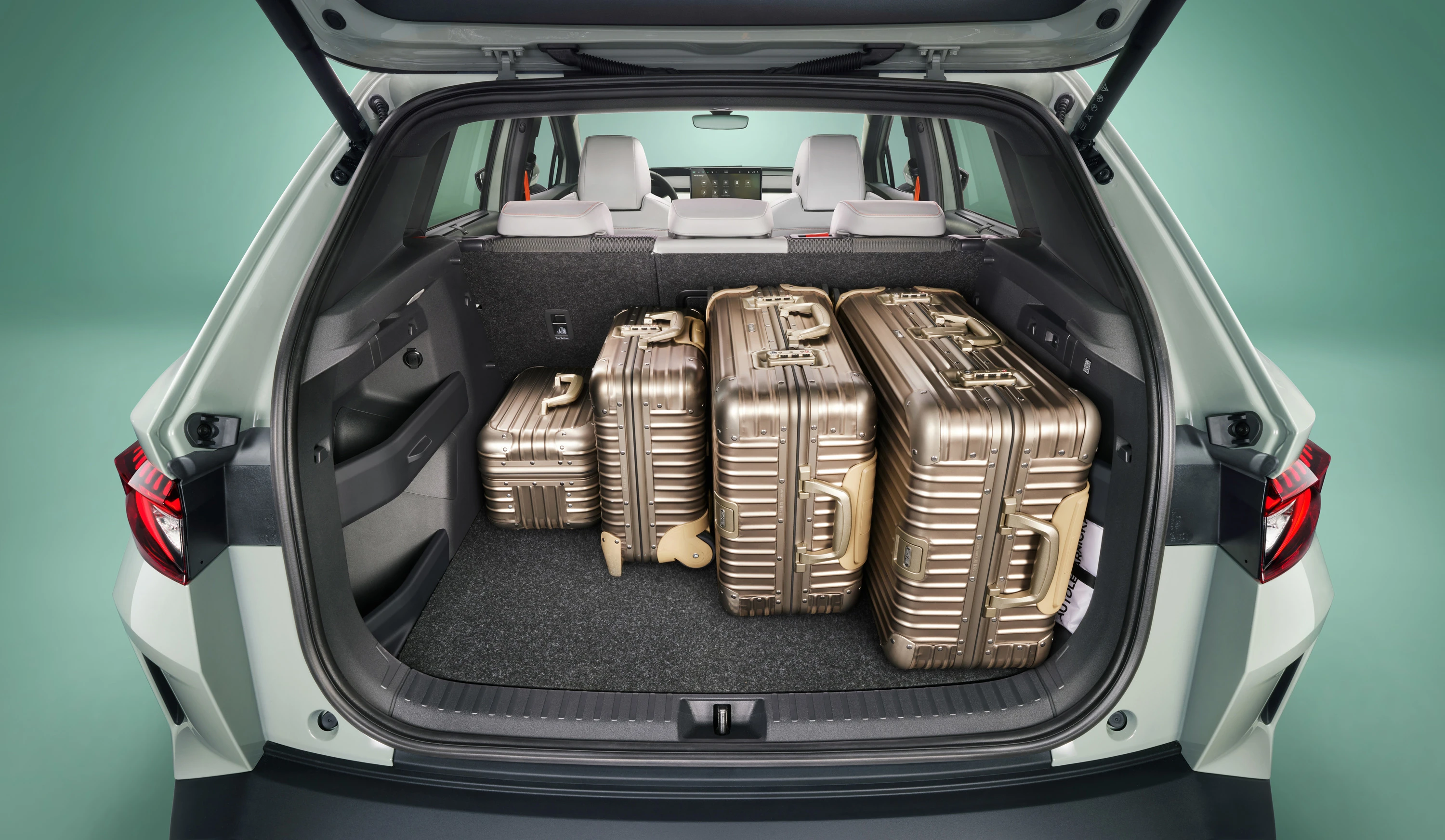 SKODA Elroq 60 trunk view