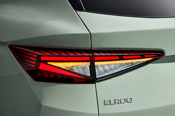 SKODA Elroq 60 rearlights view