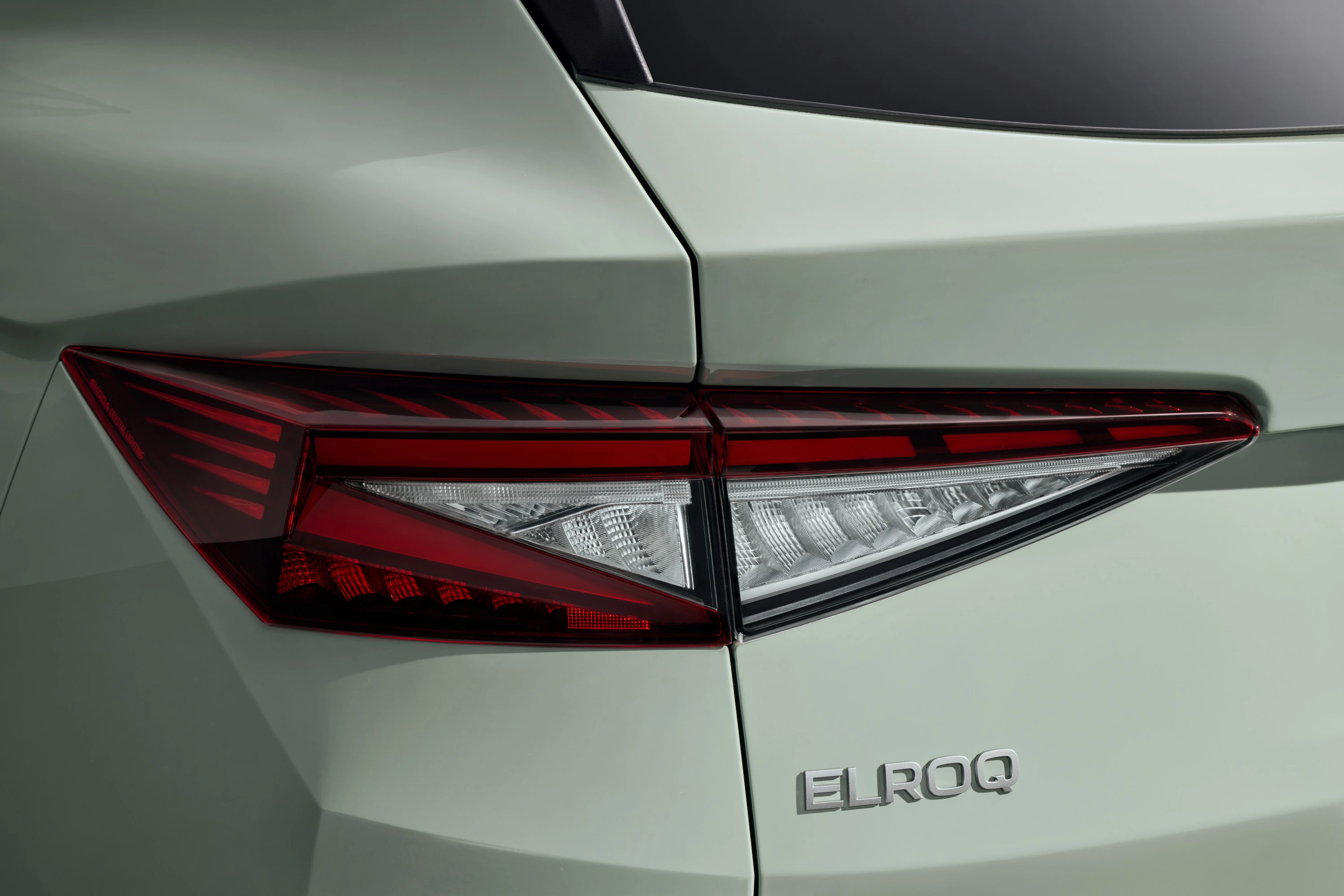 SKODA Elroq 85 rearlights view