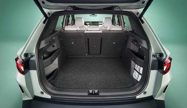SKODA Elroq 85x trunk view