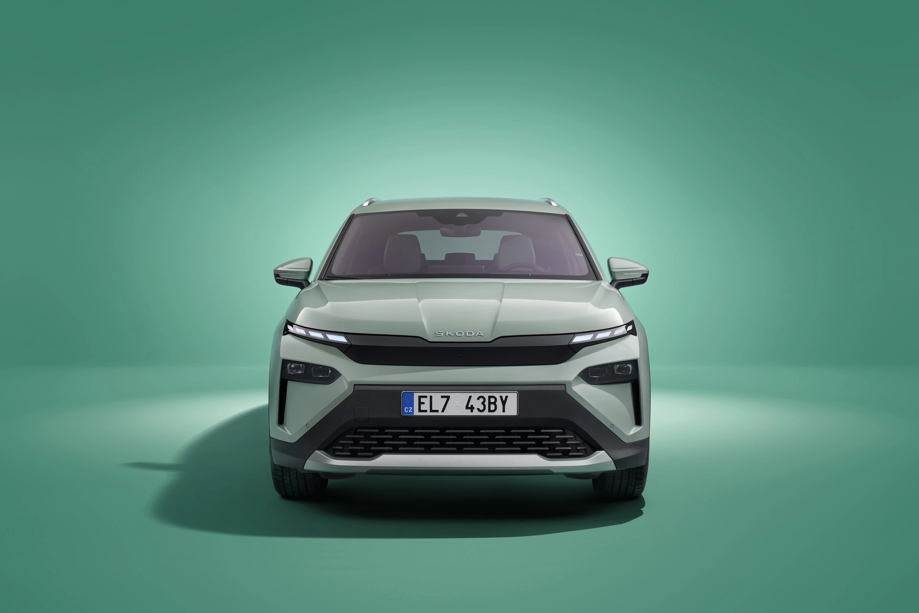 SKODA Elroq 85x exterior view