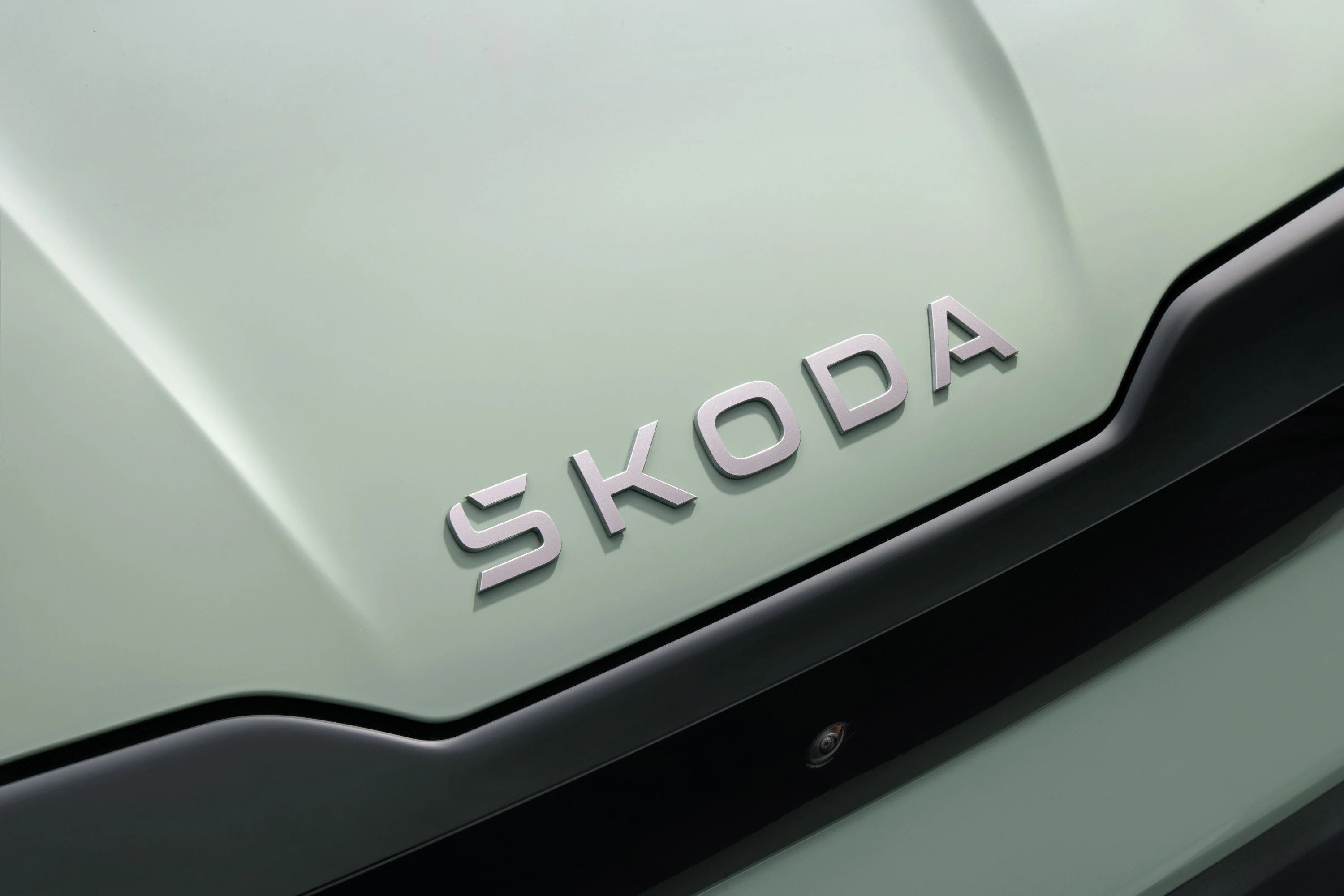 SKODA Elroq 85x details view