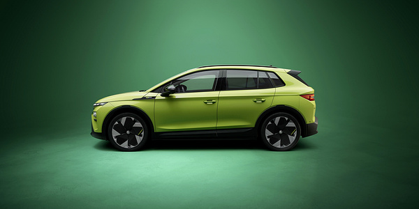 SKODA Elroq RS exterior view