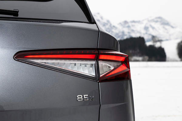 SKODA ENYAQ 60 details view