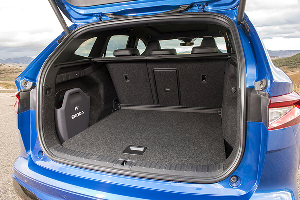 SKODA ENYAQ 60 trunk view