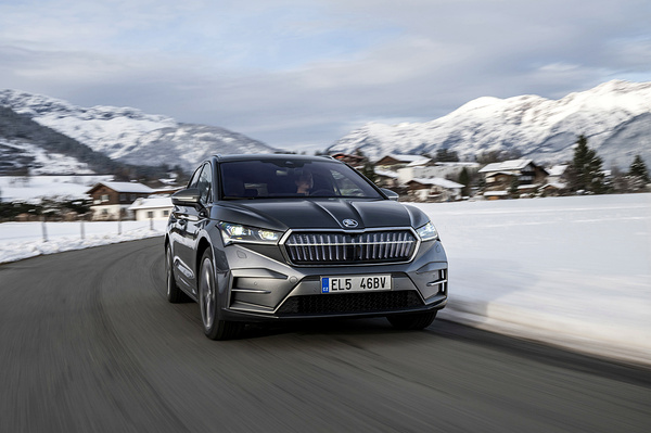 SKODA ENYAQ 85 (GEN1) exterior view