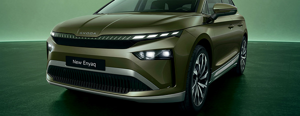 SKODA ENYAQ 85x headlights view