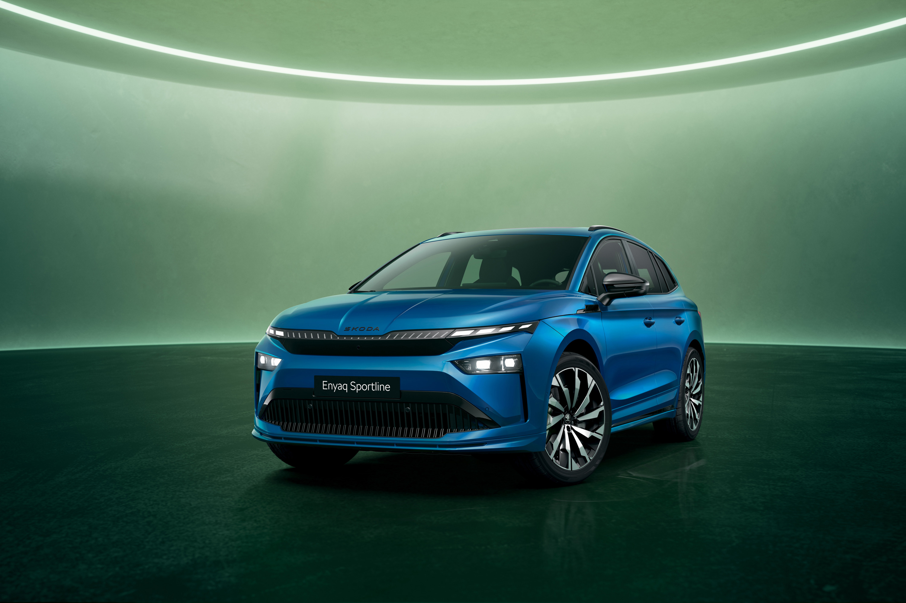 SKODA ENYAQ 85x electric vehicle exterior