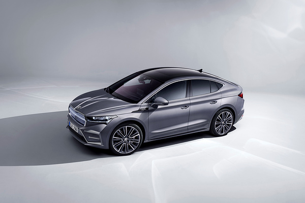 SKODA ENYAQ COUPÉ 85x exterior view