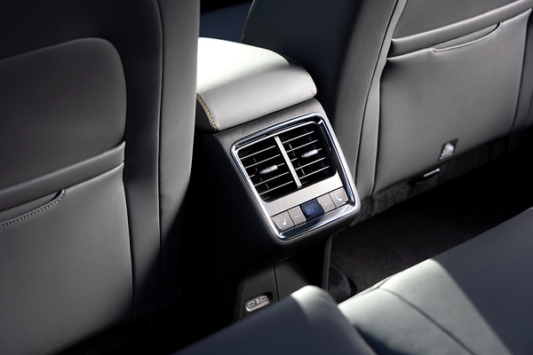 SKODA ENYAQ COUPÉ 85x interior view
