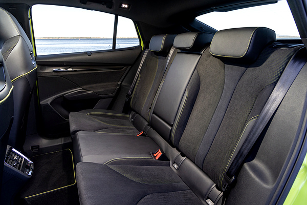 SKODA ENYAQ COUPÉ 85x secondrowseats view