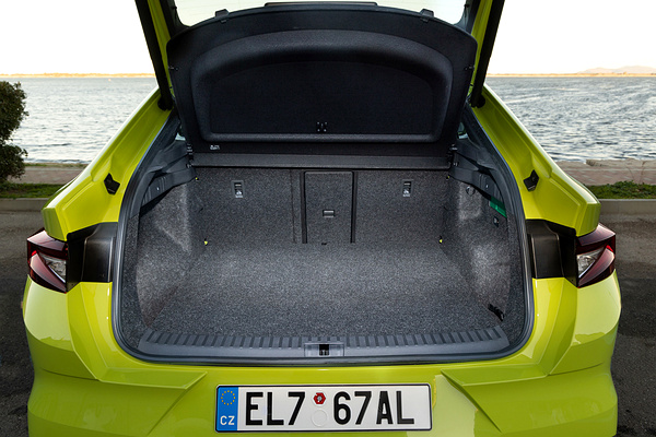 SKODA ENYAQ COUPÉ 85x trunk view