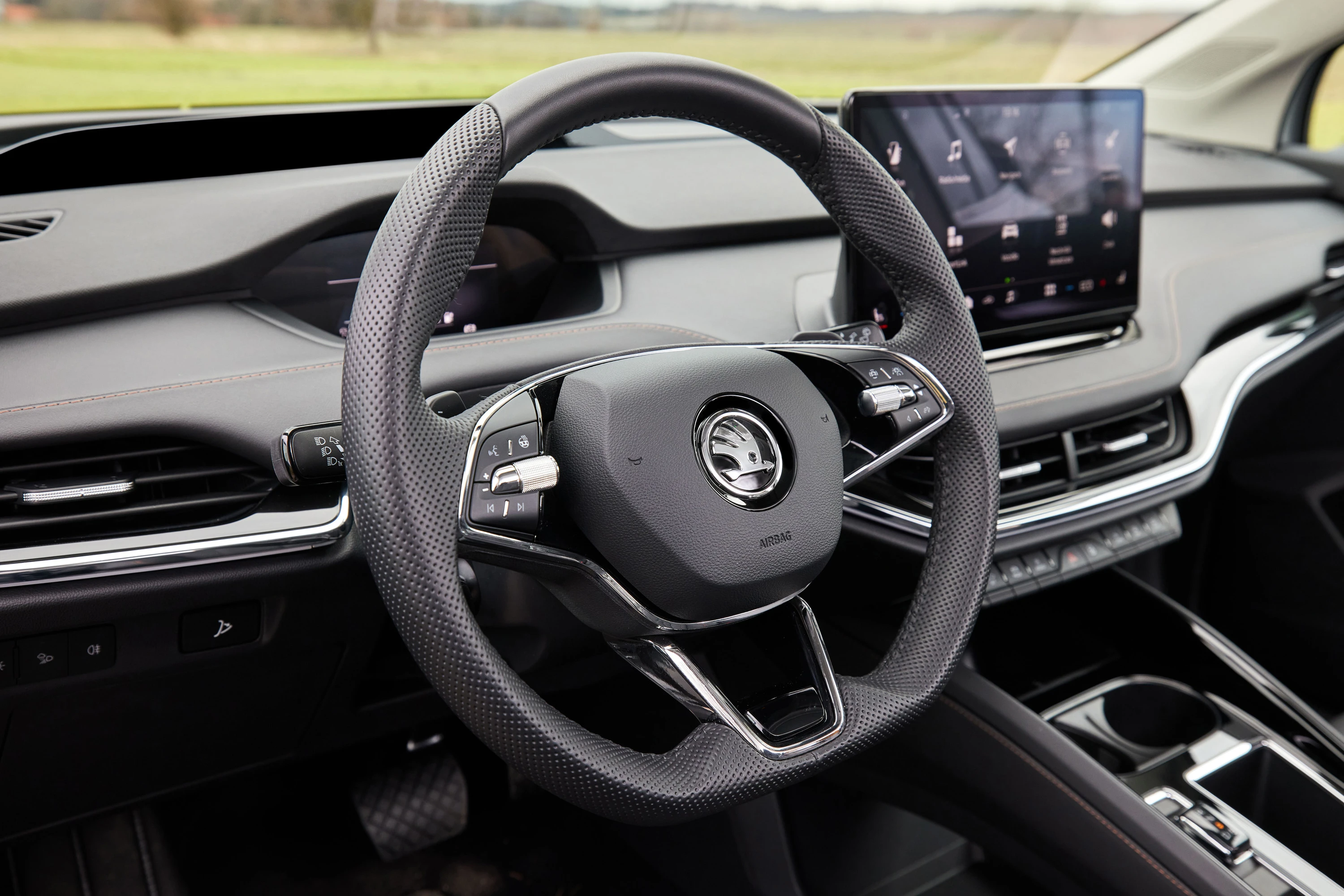 SKODA Enyaq iV80x interior view