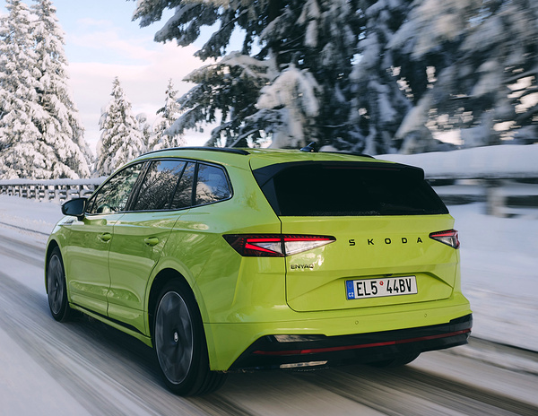 SKODA Enyaq RS exterior view