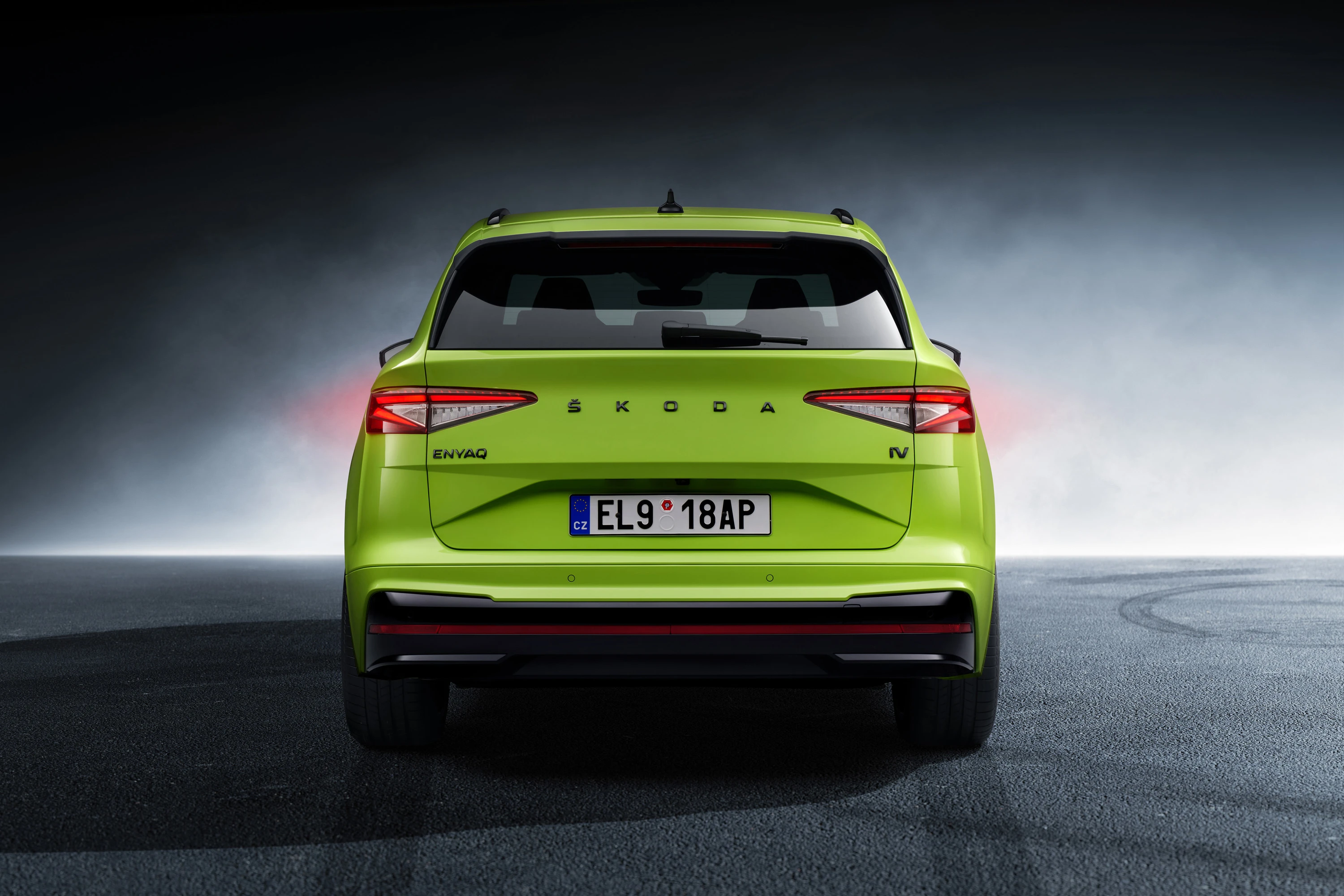 SKODA ENYAQ RS iV (GEN1) exterior view