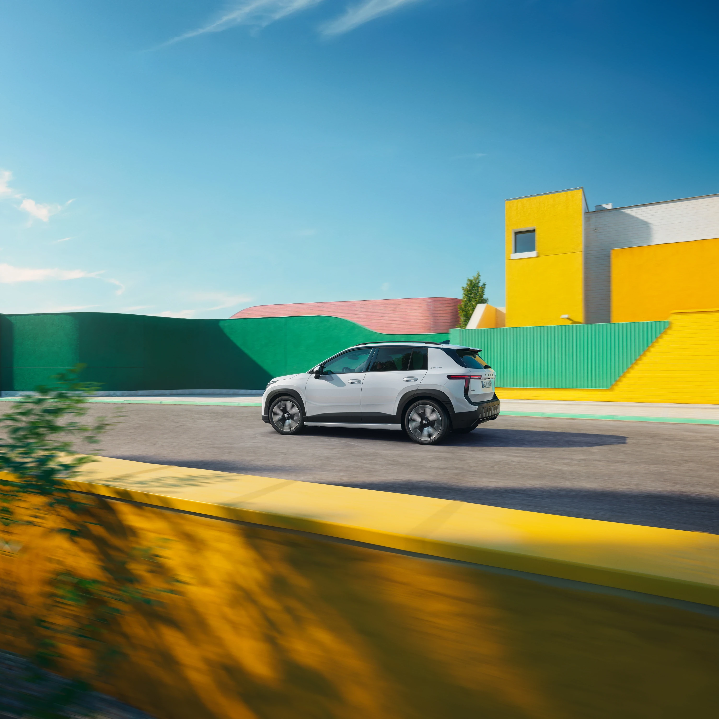 Skoda Epiq 35 exterior view