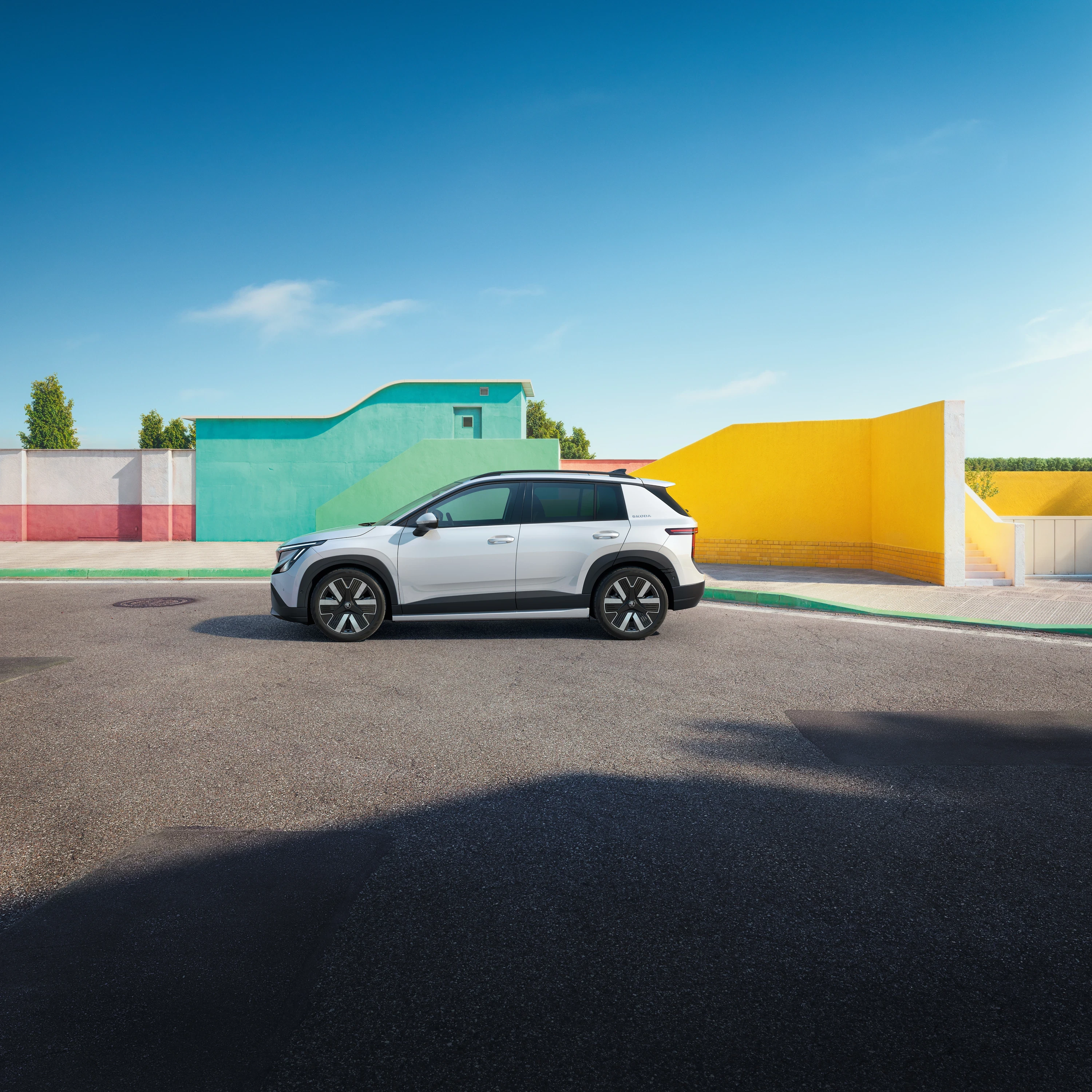 Skoda Epiq 35 exterior view