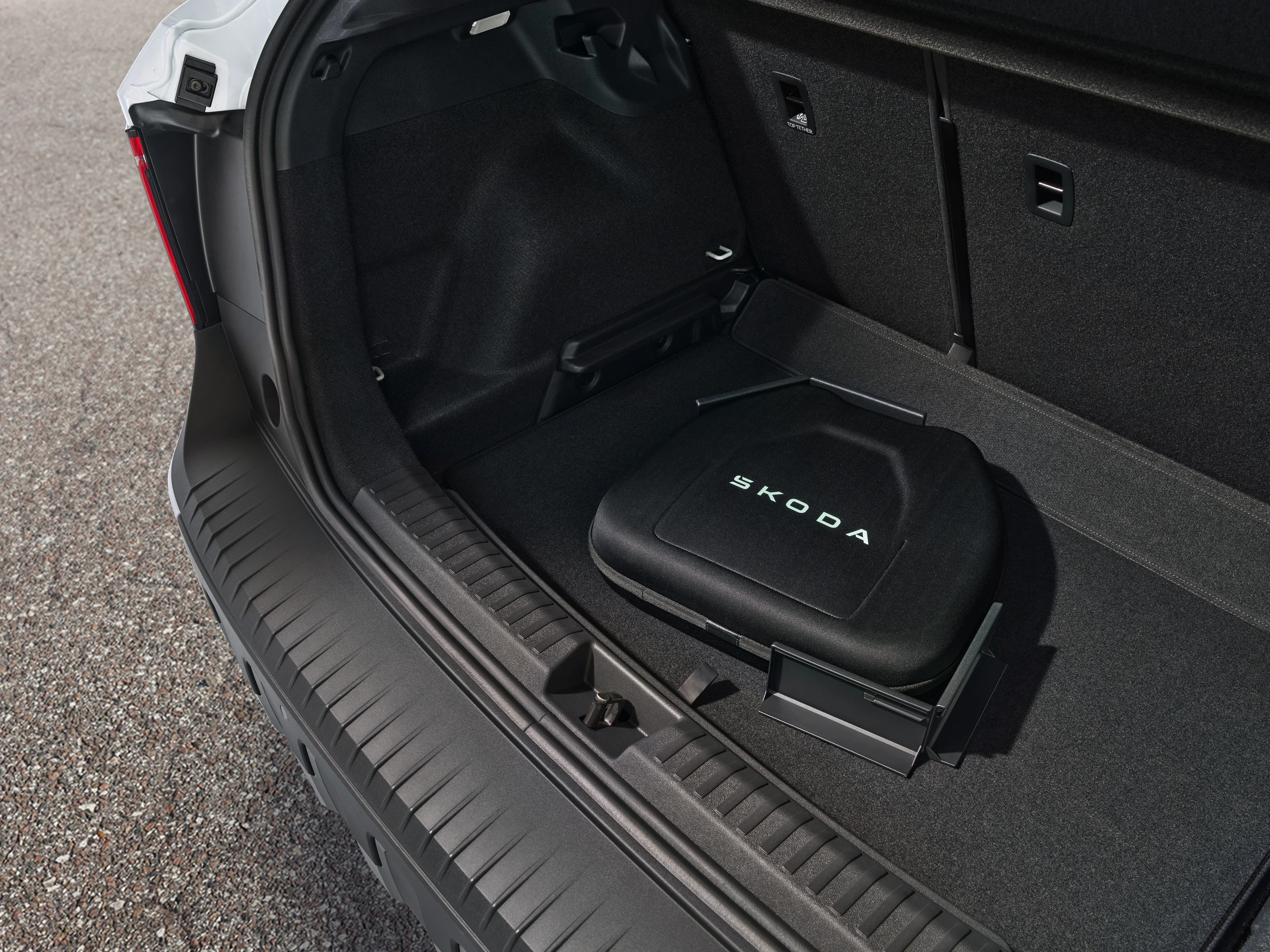 Skoda Epiq 35 trunk view