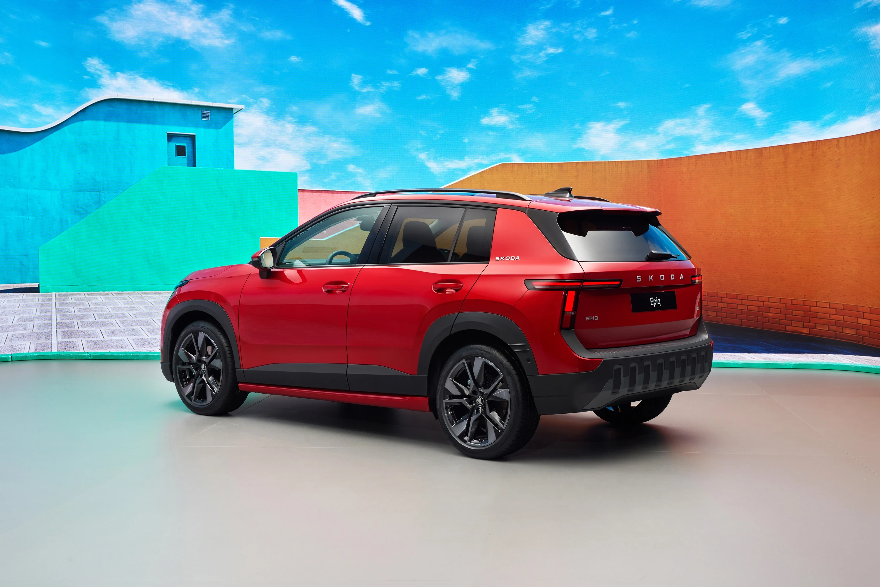 Skoda Epiq 40 exterior view