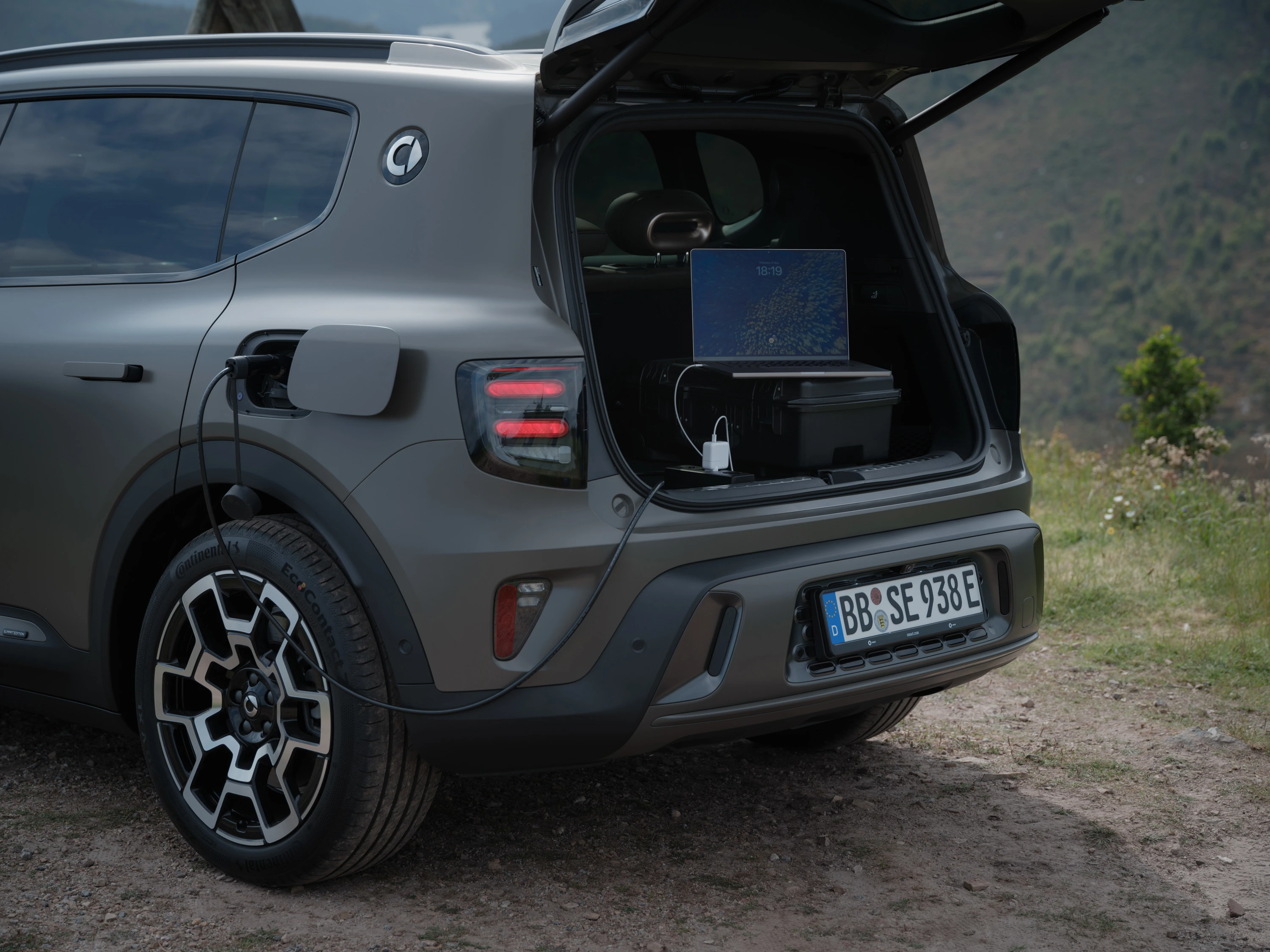 Smart #5 Summit Edition trunk view